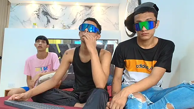 SEXY BOYS HELL online show from October 2, 7:19 pm