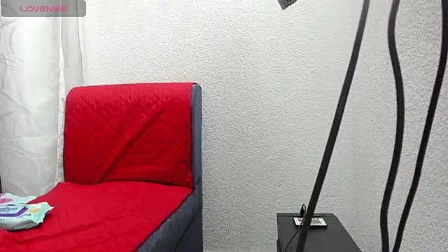 Saraa-restrepo online show from October 22, 4:17 am