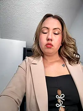 Snapshot of VIOLETA-25_ chatting on October 21, 4:22 pm VIOLETA-25  online show from October 21, 4:22 pm