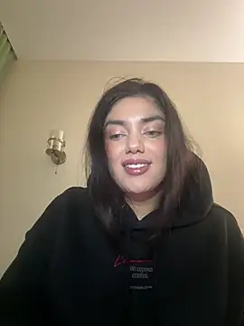 Sweet Khalifa  online show from October 29, 2:42 pm