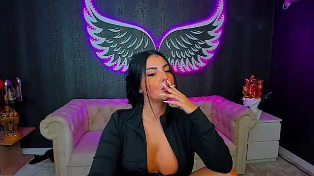 Snapshot of anemarieejolie chatting on October 12, 5:59 pm anemarieejolie online show from October 12, 5:59 pm