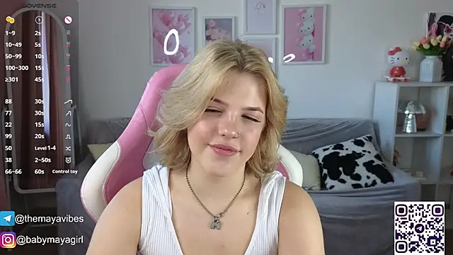 Snapshot of Maya_Rave chatting on September 29, 5:34 am Maya Rave online show from September 29, 5:34 am