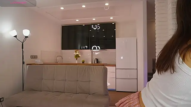 Kelly Haren online show from October 13, 7:05 pm