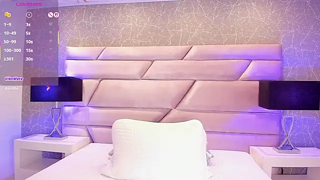 Snapshot of ChloeTayylor_ chatting on October 27, 7:52 pm ChloeTayylor  online show from October 27, 7:52 pm