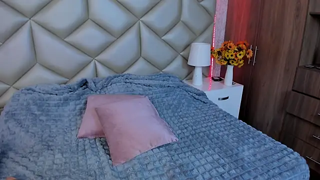 Snapshot of Im_gaia chatting on September 11, 1:55 pm Im gaia online show from September 11, 1:55 pm