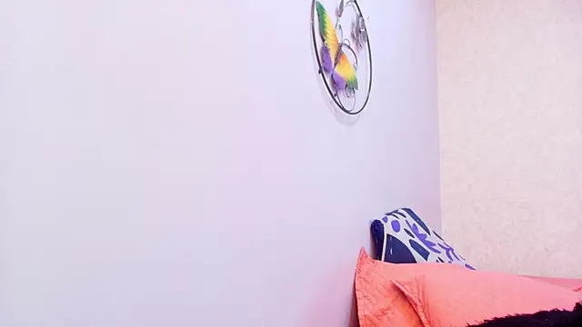 Snapshot of Amy_wats0n chatting on October 5, 7:41 pm Amy wats0n online show from October 5, 7:41 pm