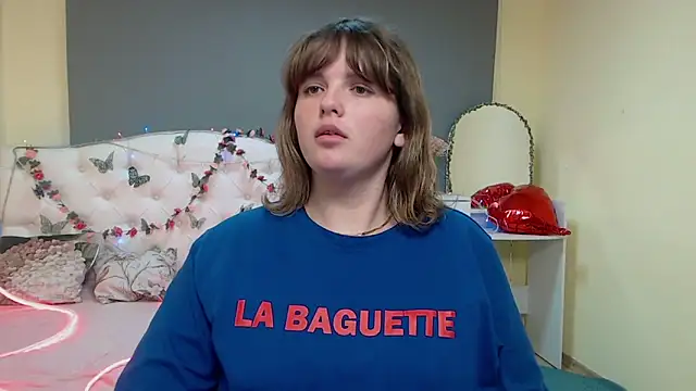 StaceyLex online show from April 20, 6:49 am