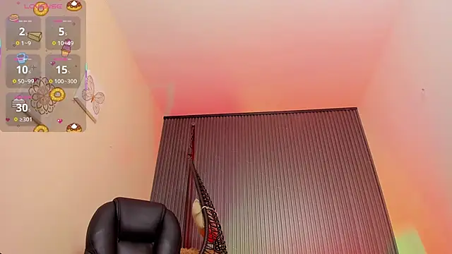 Snapshot of gaby_flow chatting on October 24, 7:59 am gaby flow online show from October 24, 7:59 am