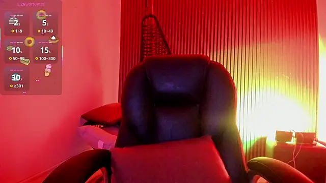 Snapshot of gaby_flow chatting on October 21, 7:56 am gaby flow online show from October 21, 7:56 am