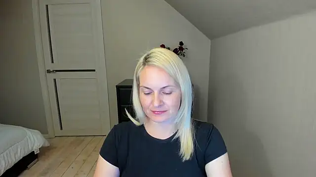 Alicee Gracee online show from September 29, 6:46 pm