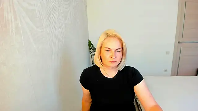 Alicee Gracee online show from May 30, 12:25 pm