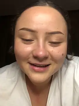 Snapshot of karlahush chatting on October 26, 3:57 am karlahush online show from October 26, 3:57 am