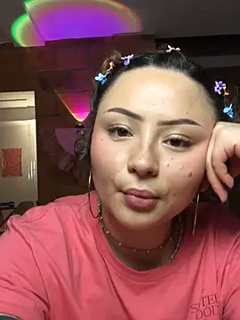 Snapshot of karlahush chatting on October 21, 11:20 pm karlahush online show from October 21, 11:20 pm