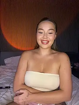 mayakitsune69 online show from February 4, 11:13 am