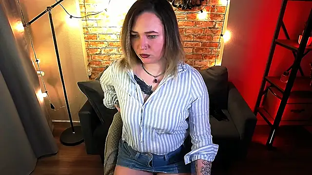 Ozalin Green online show from October 29, 6:40 am