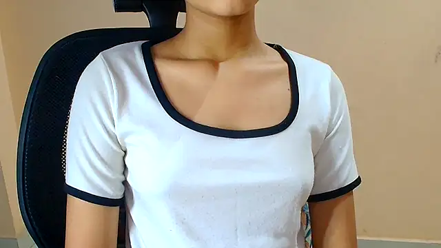Chandani-Love online show from June 27, 12:44 pm