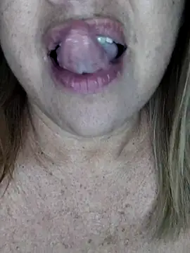 Snapshot of Kasandra_Ho chatting on September 20, 6:55 am Kasandra Ho online show from September 20, 6:55 am