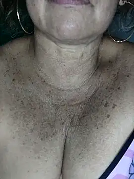 Snapshot of Kasandra_Ho chatting on October 31, 1:51 am Kasandra Ho online show from October 31, 1:51 am