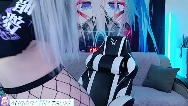 Snapshot of Aurora_Natsuki chatting on October 18, 7:37 pm Aurora Natsuki online show from October 18, 7:37 pm