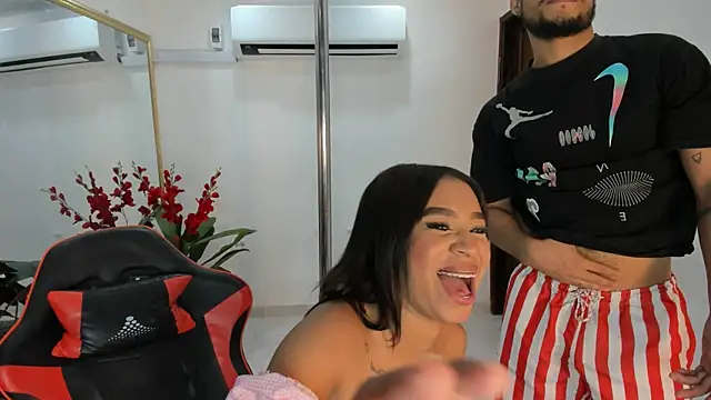 Snapshot of Fernanda_brown18 chatting on November 1, 8:24 pm Fernanda brown18 online show from November 1, 8:24 pm