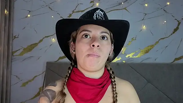 Merida Blossom  online show from September 27, 3:36 am