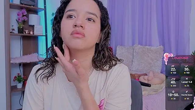 emilyrouxe online show from March 2, 3:08 pm