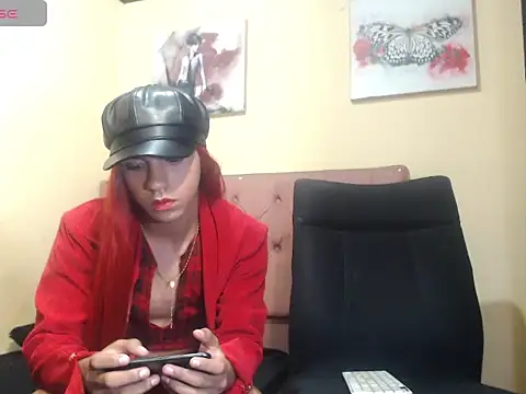 Angiee Ts online show from October 3, 12:32 pm