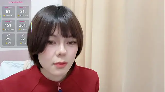 Linda-LL online show from December 17, 1:26 pm