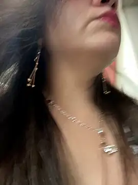 Snapshot of Iam__Cristal chatting on October 23, 2:39 am Iam  Cristal online show from October 23, 2:39 am