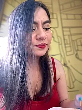 Snapshot of Iam__Cristal chatting on October 8, 10:03 pm Iam  Cristal online show from October 8, 10:03 pm