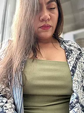 Snapshot of Iam__Cristal chatting on October 27, 8:58 pm Iam  Cristal online show from October 27, 8:58 pm