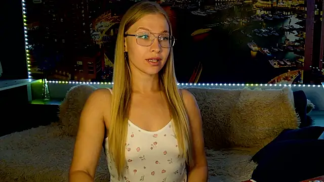 Snapshot of pusyavykusya chatting on September 29, 8:03 pm pusyavykusya online show from September 29, 8:03 pm