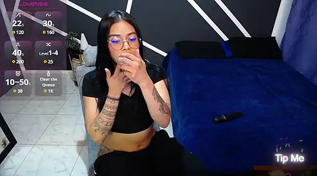 squirtyn girl3 online show from December 2, 7:10 am