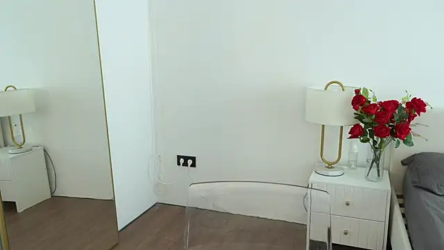 Peopleneedlove144 online show from April 17, 12:07 pm