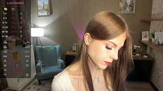 Snapshot of DarleneHatt chatting on September 20, 12:21 am DarleneHatt online show from September 20, 12:21 am