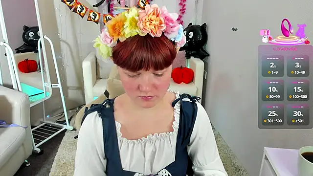 DreamyLuna online show from October 18, 9:05 pm