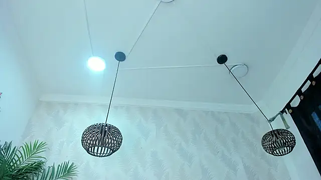 Melody Megann online show from March 15, 11:56 am