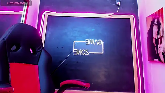 Snapshot of Isabella_stanford2 chatting on October 10, 11:26 am Isabella stanford2 online show from October 10, 11:26 am