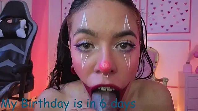 stephania t online show from October 10, 12:43 pm