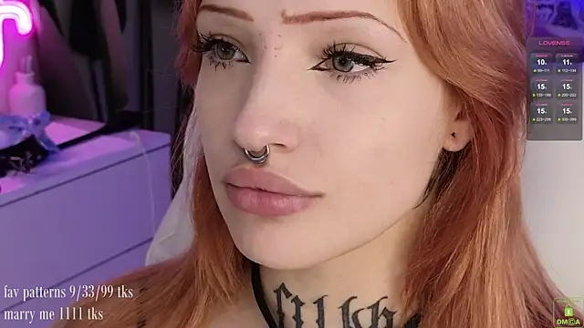 violetviolator online show from September 26, 4:10 am