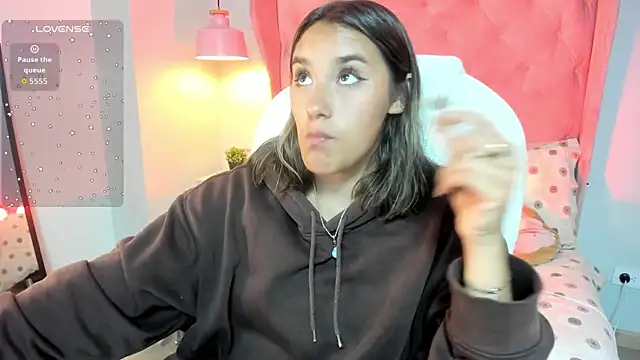  Sophie  miller online show from February 5, 8:01 pm