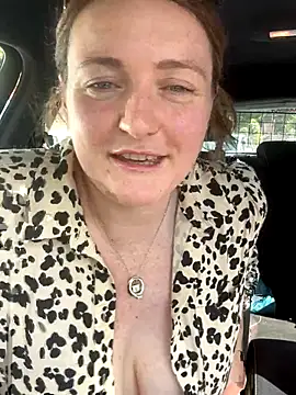 BustyBonnieUK online show from September 25, 11:42 am