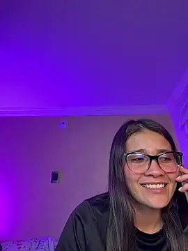 aurora divine online show from February 21, 11:16 pm