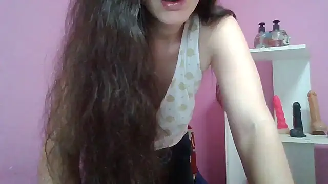 LolaBoobs online show from April 12, 8:28 am