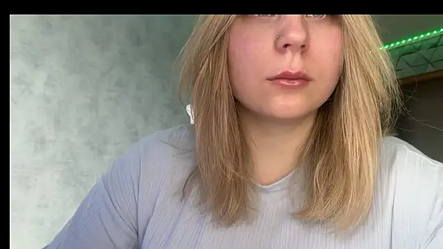 Thalia  Star online show from March 2, 8:43 am