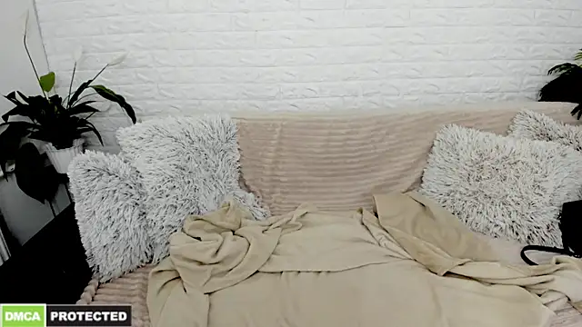 CooperAllana online show from April 6, 7:31 am