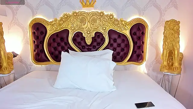 KendralHolson online show from November 27, 4:37 am