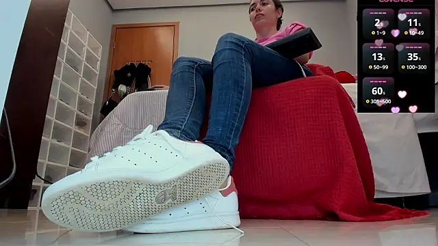 sherilkwang19tv online show from February 5, 11:41 pm