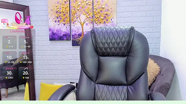 ebbafernandez  online show from October 2, 11:59 am