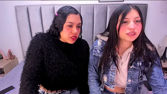 Snapshot of Emmy-Turnner chatting on October 17, 1:25 pm Emmy-Turnner online show from October 17, 1:25 pm